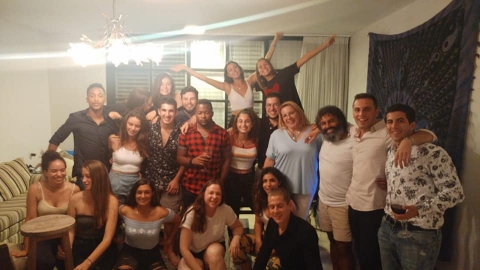 ארוחת_שבת_לחיילים_הבודדים.jpg