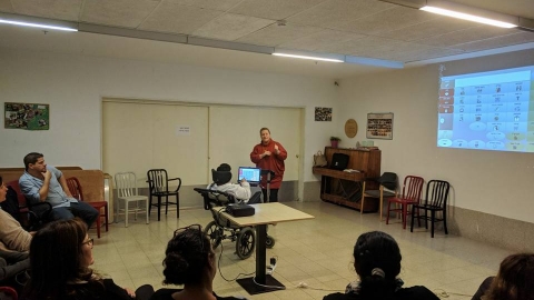 מצטרפים_להורות_בהתנדבות_בבית_הגלגלים.jpg